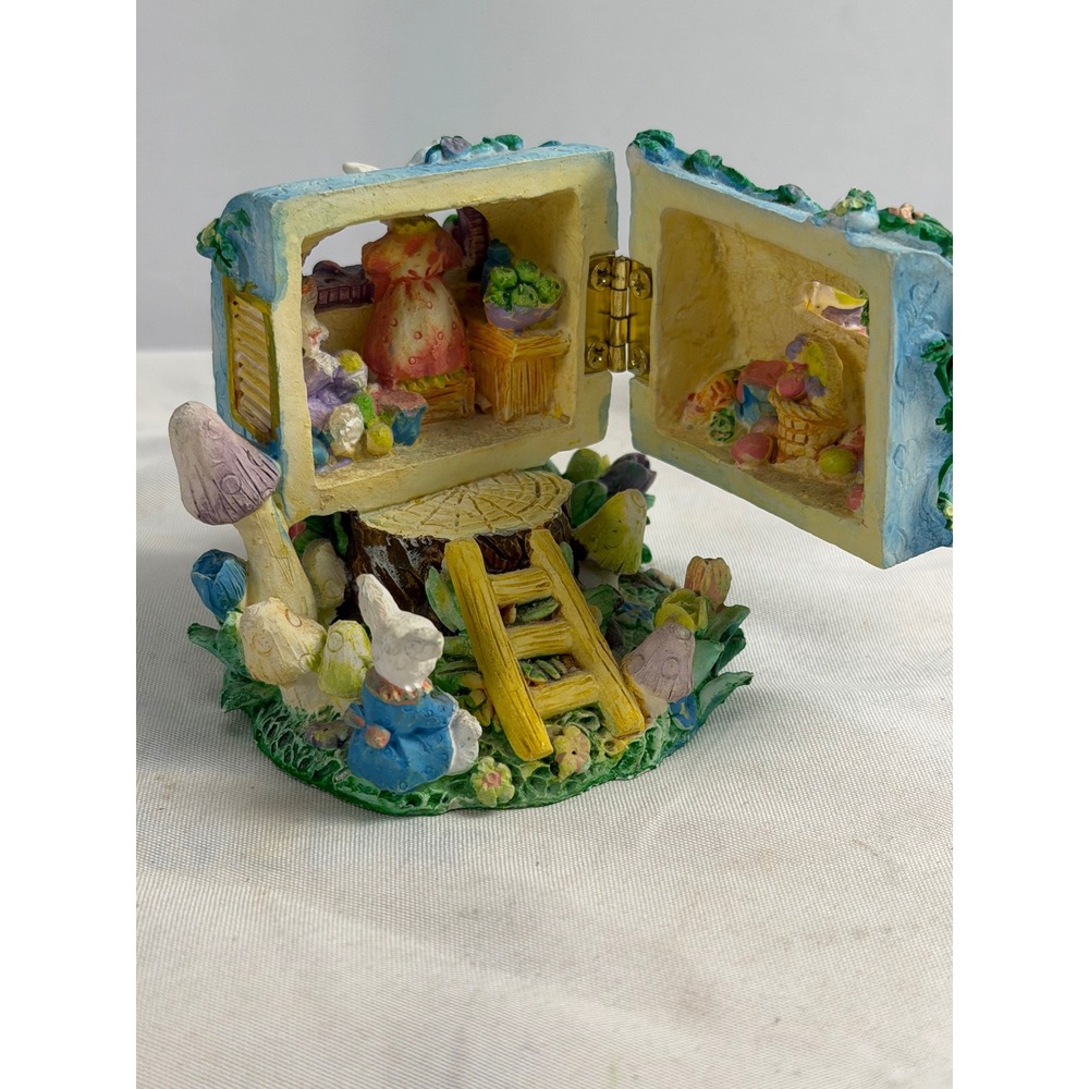 Vintage Bunny Rabbit Cottage Hinge Trinket Box Figurine Mushroom Fairy Garden